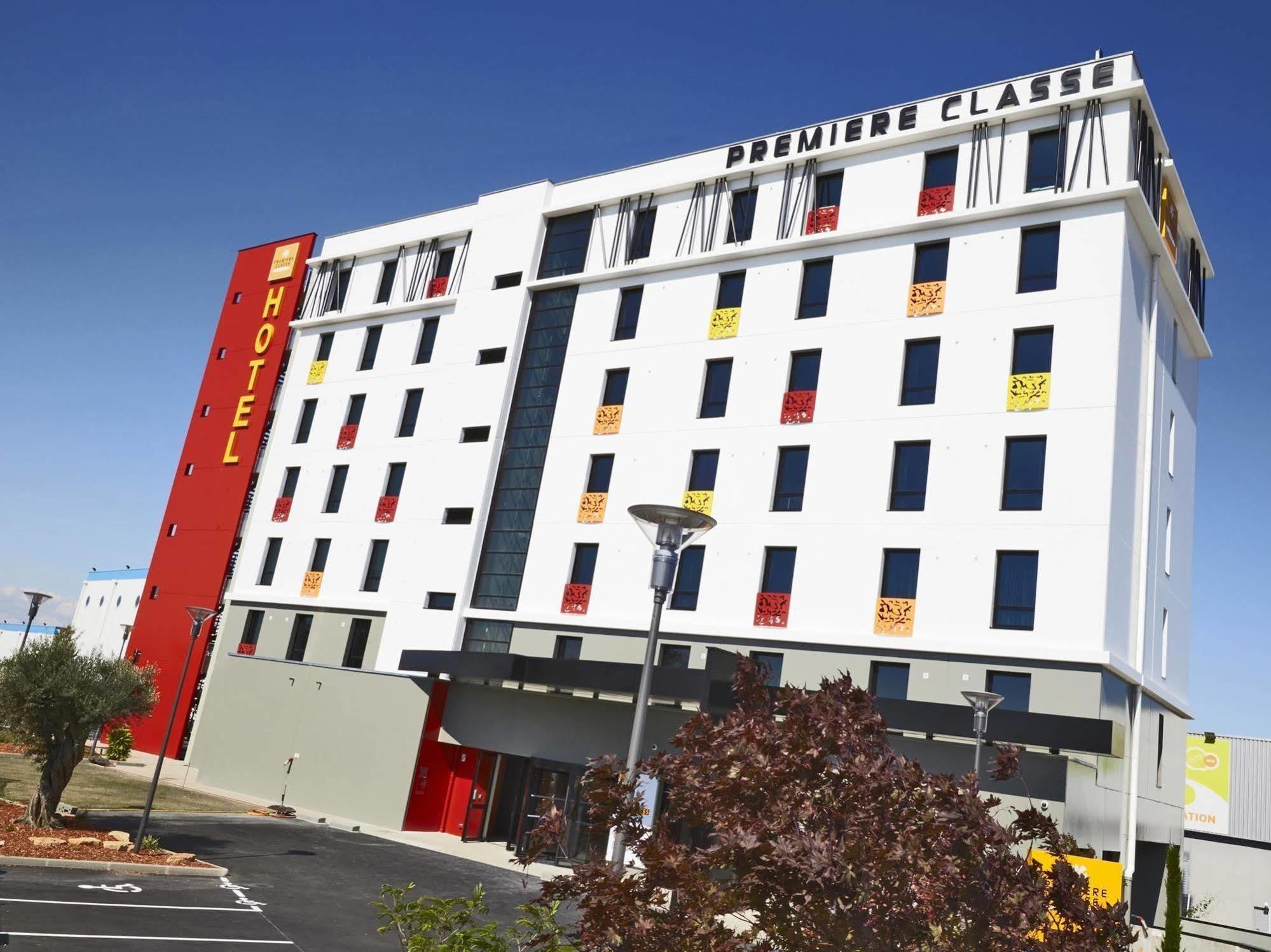 Premiere Classe Lyon - Saint Priest Eurexpo Exterior foto