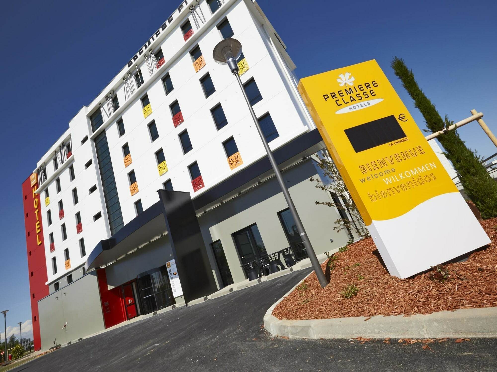 Premiere Classe Lyon - Saint Priest Eurexpo Exterior foto