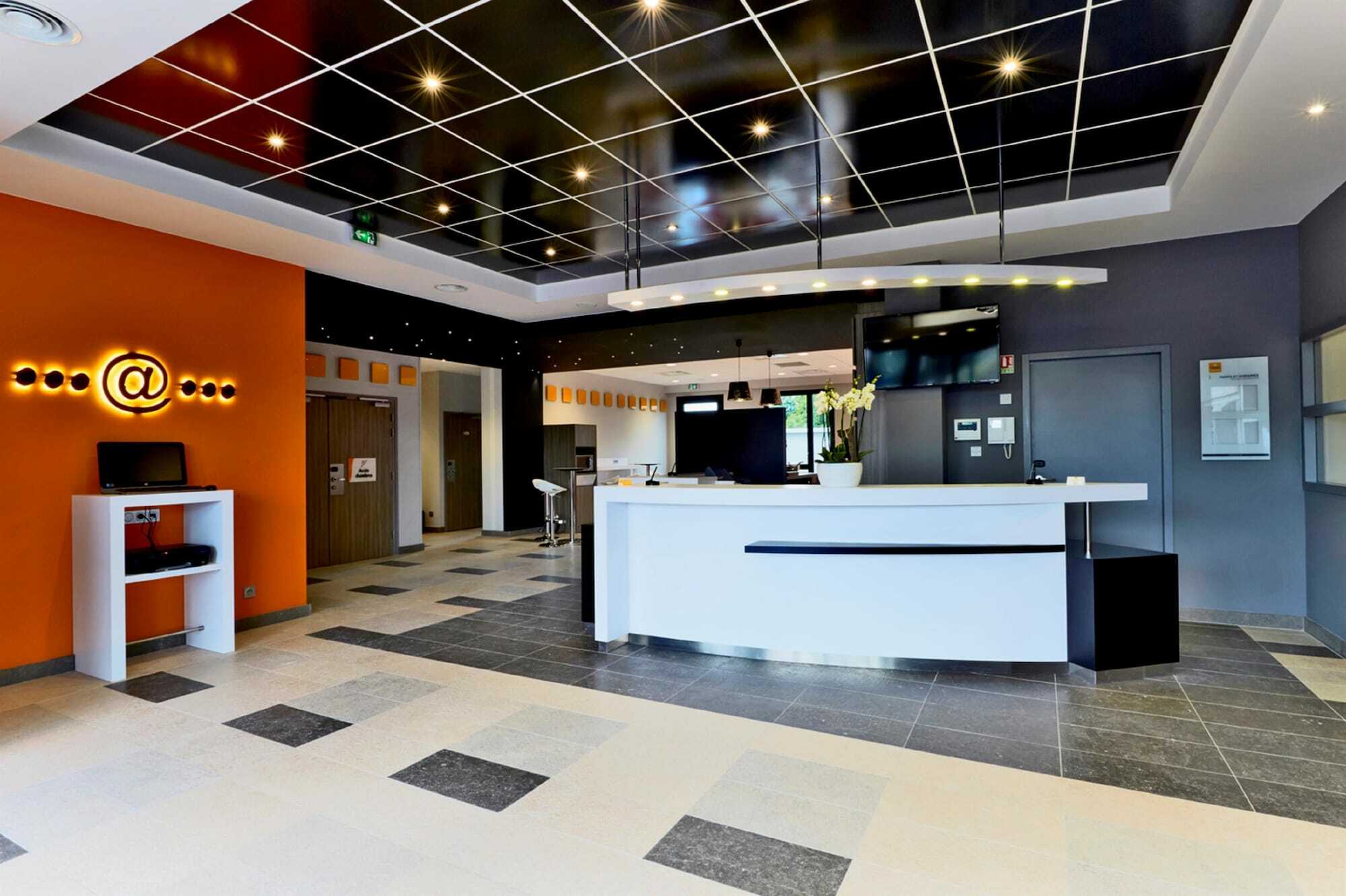 Premiere Classe Lyon - Saint Priest Eurexpo Exterior foto